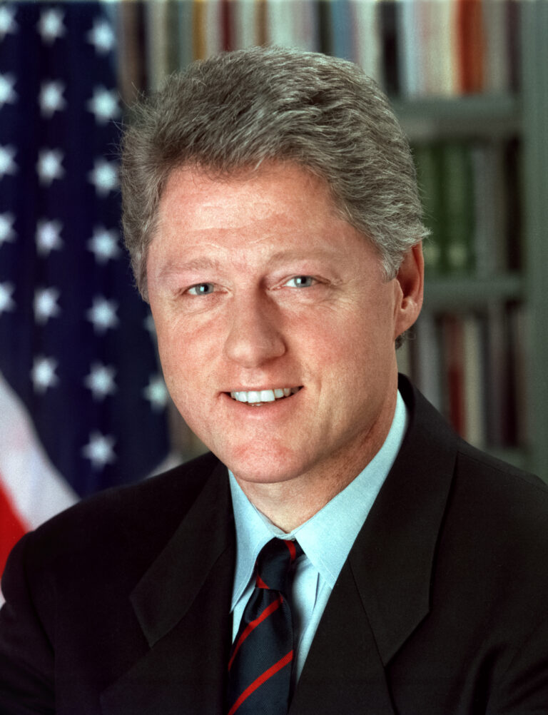 11.1 Bill Clinton 768x1002