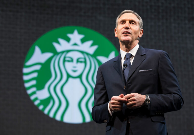 8.1 Howard Schultz 768x535